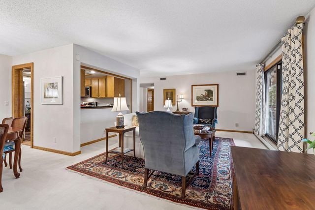 8430 Pennsylvania Road 113, Bloomington, MN 55438