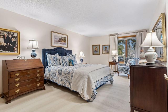 8430 Pennsylvania Road 113, Bloomington, MN 55438