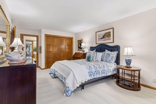 8430 Pennsylvania Road 113, Bloomington, MN 55438