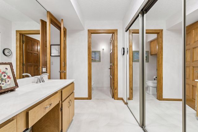 8430 Pennsylvania Road 113, Bloomington, MN 55438