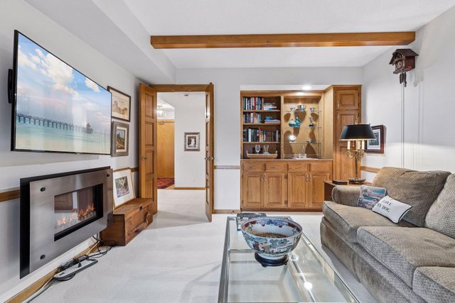 8430 Pennsylvania Road 113, Bloomington, MN 55438