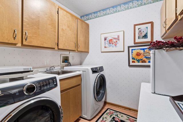 8430 Pennsylvania Road 113, Bloomington, MN 55438