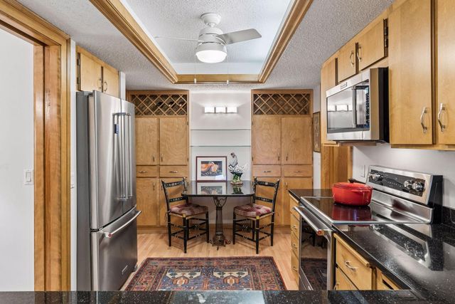 8430 Pennsylvania Road 113, Bloomington, MN 55438