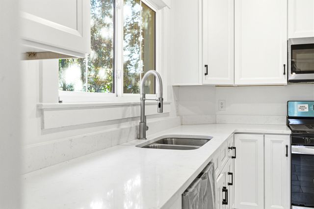 615 Bellaire Avenue, Lexington, KY 40508