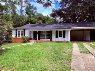 701 Lilac Avenue, Mobile, AL 36606