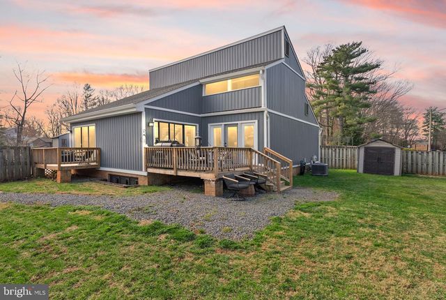 5513 WESTCLIFF CT, Burke, VA 22015