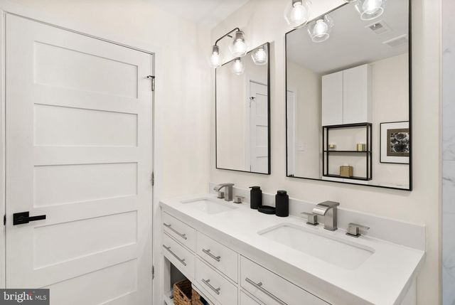 5513 WESTCLIFF CT, Burke, VA 22015