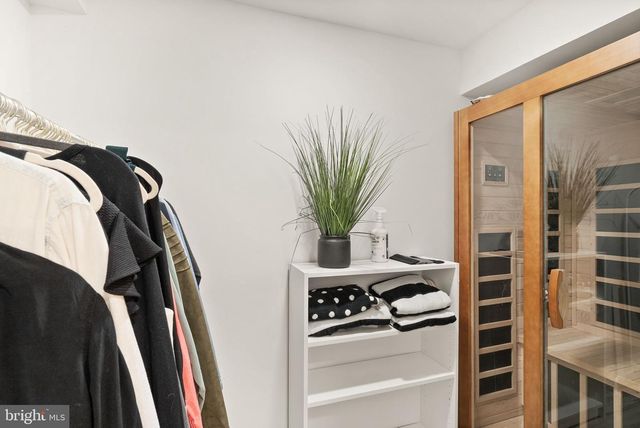 5513 WESTCLIFF CT, Burke, VA 22015