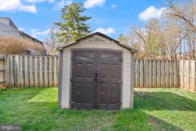 5513 WESTCLIFF CT, Burke, VA 22015