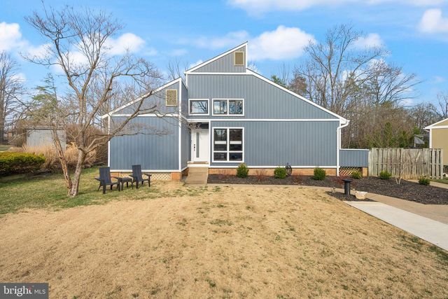 5513 WESTCLIFF CT, Burke, VA 22015