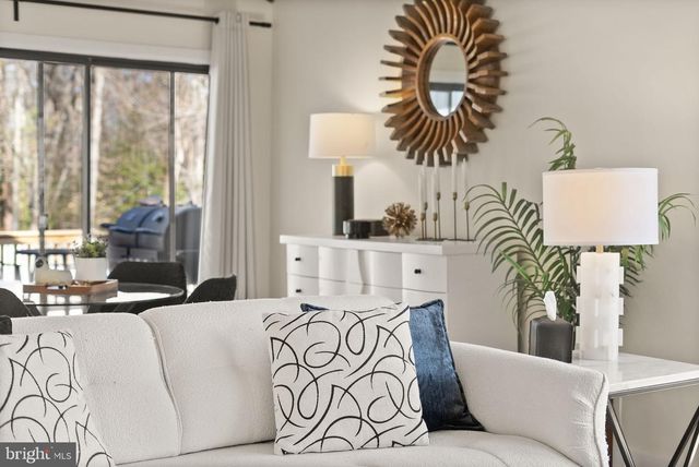 5513 WESTCLIFF CT, Burke, VA 22015