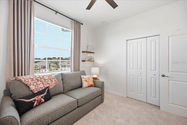 19116 SCALLOP LOOP 301, Bradenton, FL 34211