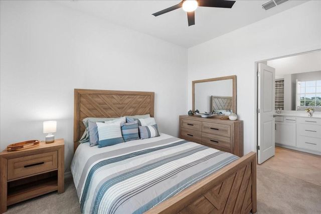 19116 SCALLOP LOOP 301, Bradenton, FL 34211