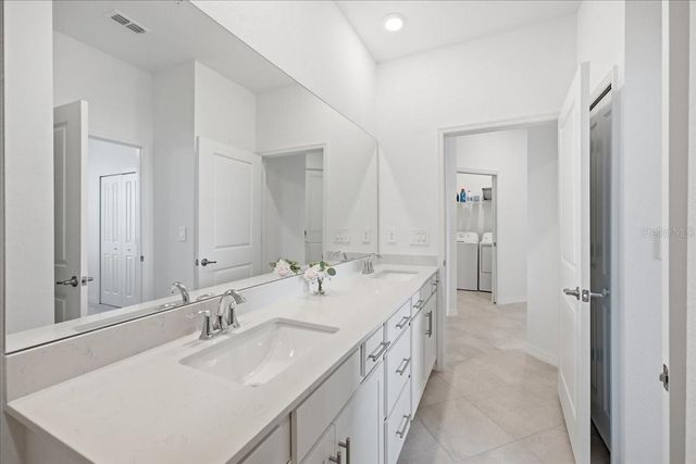 19116 SCALLOP LOOP 301, Bradenton, FL 34211