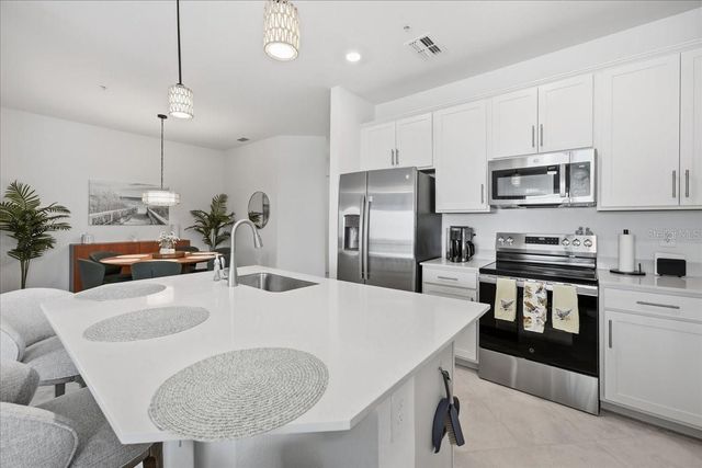 19116 SCALLOP LOOP 301, Bradenton, FL 34211
