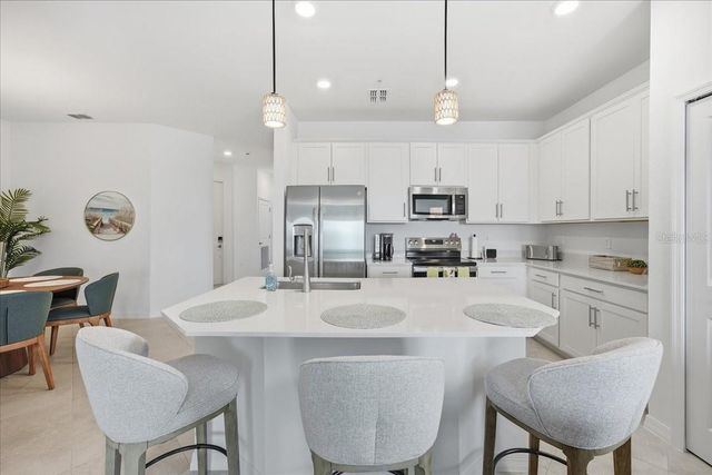 19116 SCALLOP LOOP 301, Bradenton, FL 34211