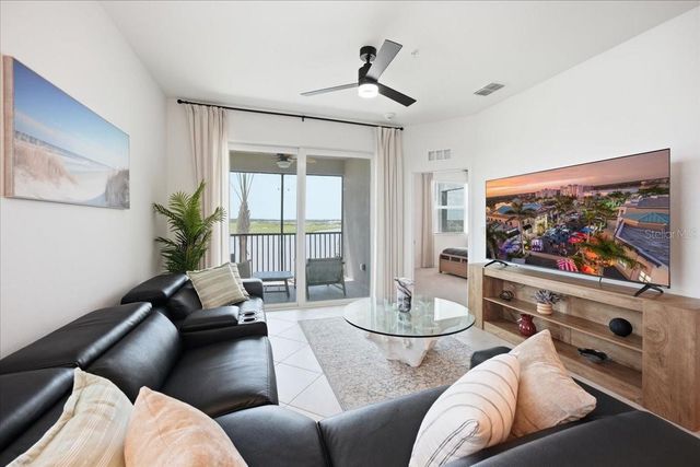 19116 SCALLOP LOOP 301, Bradenton, FL 34211