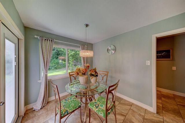 5109 Oak Court, Dickinson, TX 77539