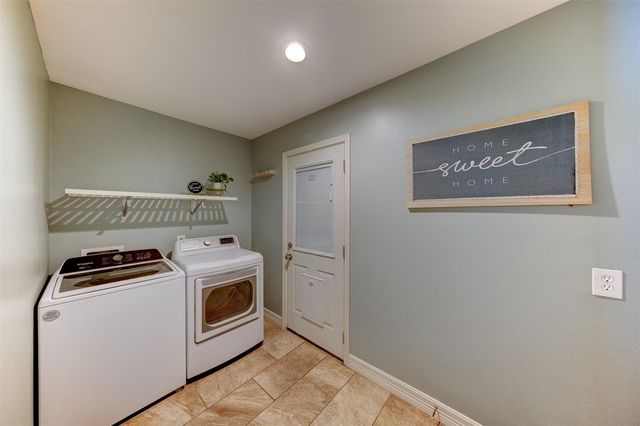 5109 Oak Court, Dickinson, TX 77539