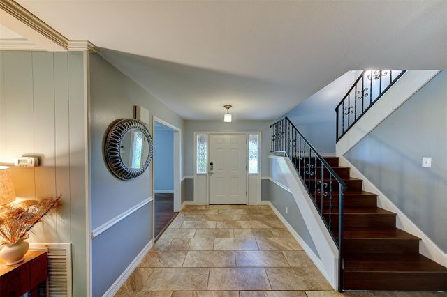 5109 Oak Court, Dickinson, TX 77539