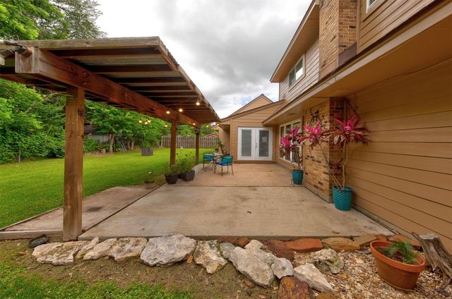 5109 Oak Court, Dickinson, TX 77539