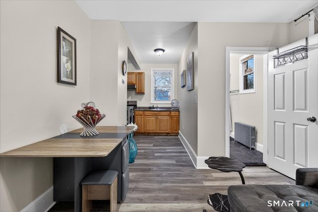 393 Orchard Street, New Haven, CT 06511