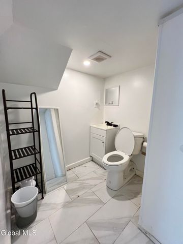 125 Joslen Boulevard, Hudson, NY 12534