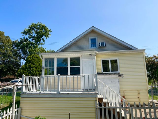 125 Joslen Boulevard, Hudson, NY 12534