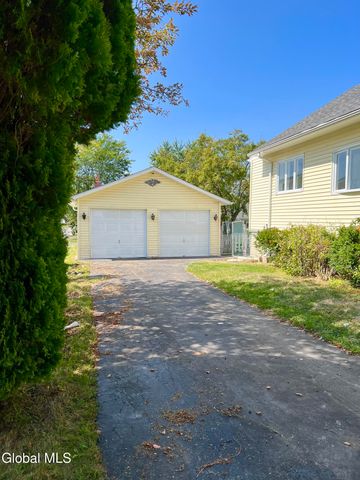 125 Joslen Boulevard, Hudson, NY 12534