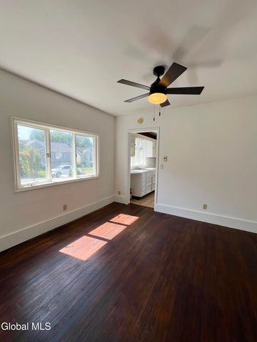 125 Joslen Boulevard, Hudson, NY 12534