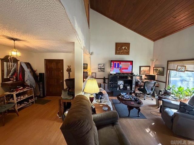 140 Carpenter Court, Hot Springs, AR 71901