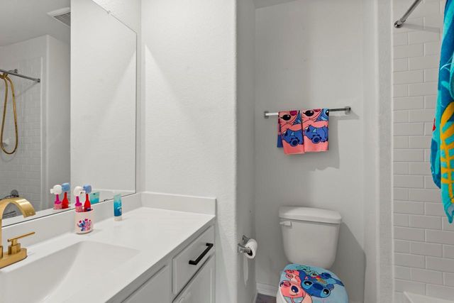 413 Chardonnay Drive, Alvin, TX 77511