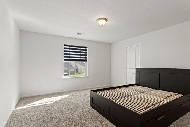 413 Chardonnay Drive, Alvin, TX 77511