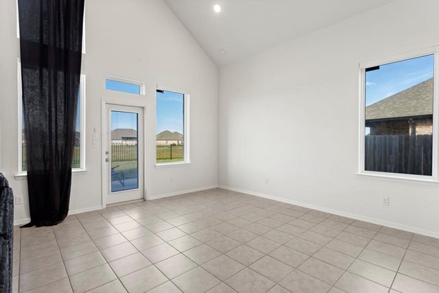 413 Chardonnay Drive, Alvin, TX 77511