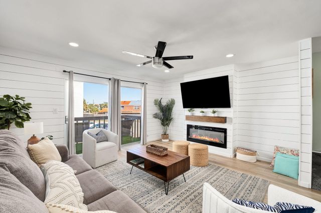 354 Billfish Avenue UNIT 203, Fort Walton Beach, FL 32548