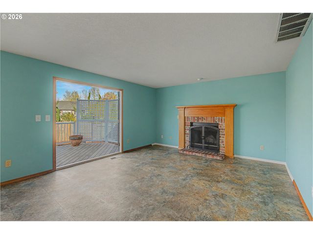 18281 Nw CAMBRAY St, Beaverton, OR 97006