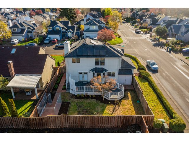 18281 Nw CAMBRAY St, Beaverton, OR 97006