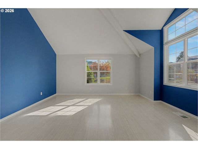 18281 Nw CAMBRAY St, Beaverton, OR 97006