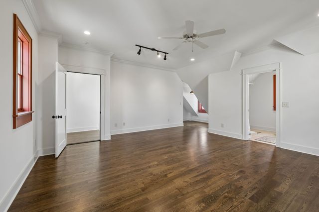 111 Harlinsdale Ct, Franklin, TN 37069