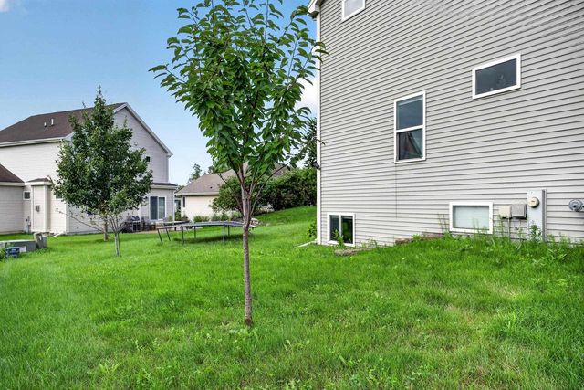 1369 Heritage Lane, Sun Prairie, WI 53590