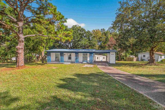 6100 Fairview Dr, Pensacola, FL 32505