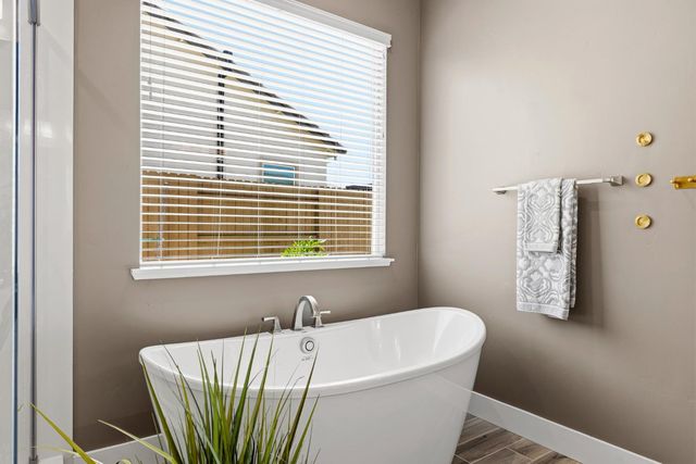 5625 Tuckeroo Way, Fair Oaks, CA 95628