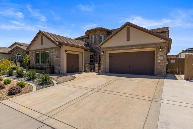 5625 Tuckeroo Way, Fair Oaks, CA 95628