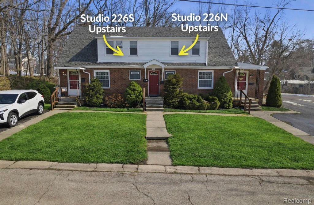 224 Chandler Street, Romeo Village, MI 48065