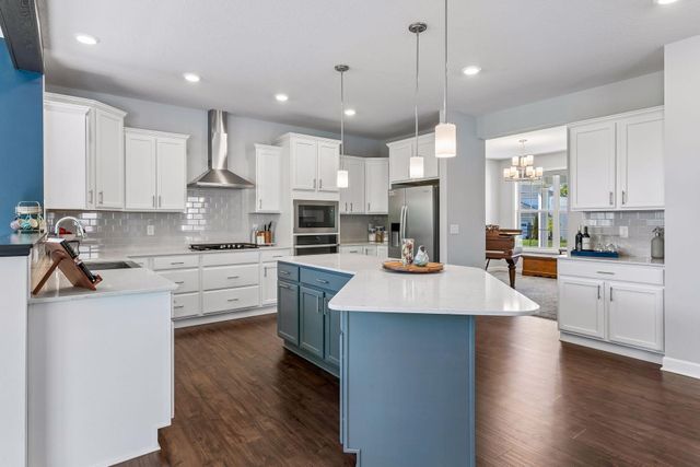 7281 Archer Trail, Inver Grove Heights, MN 55077