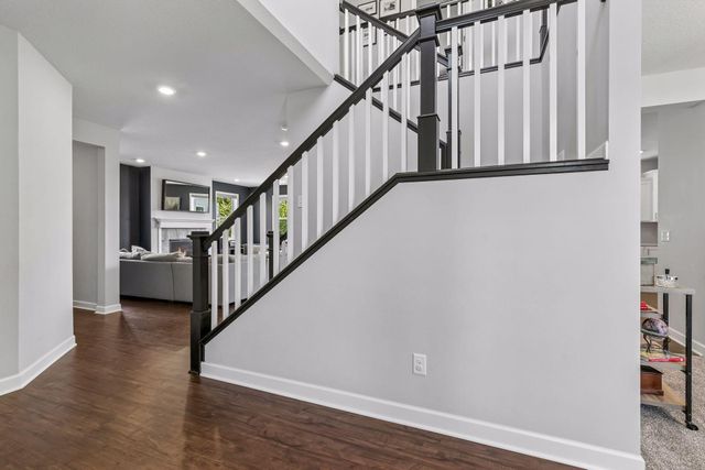 7281 Archer Trail, Inver Grove Heights, MN 55077