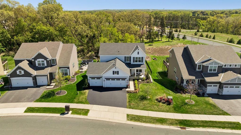 7281 Archer Trail, Inver Grove Heights, MN 55077