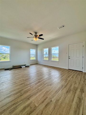 638 Swallow Drive, Palacios, TX 77465