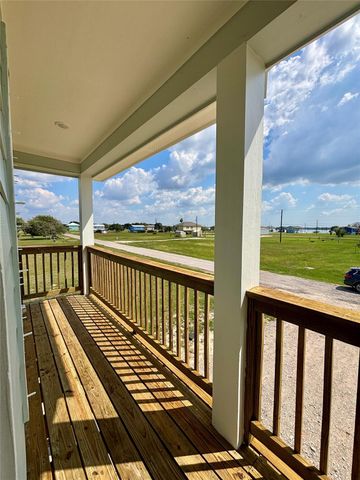 638 Swallow Drive, Palacios, TX 77465