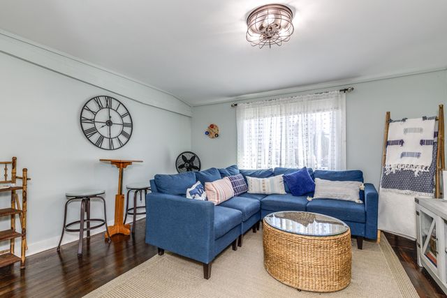 19 Cutler Avenue, Hampton, NH 03842